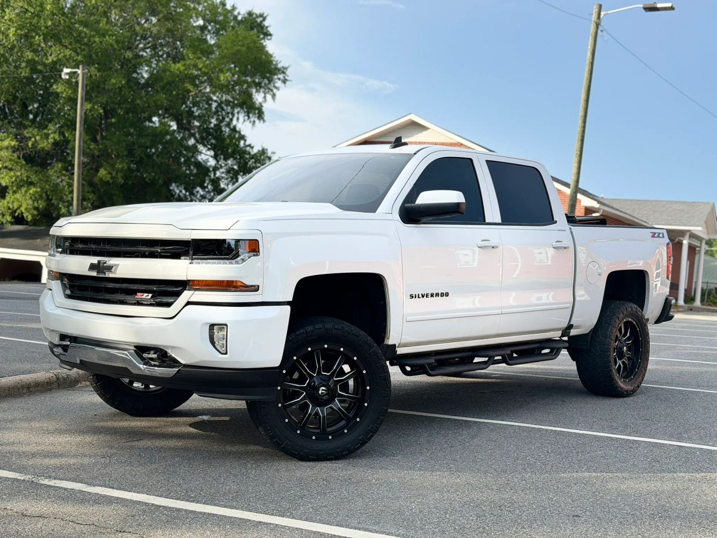 chevrolet silverado 1500 2018 3GCUKREC3JG630336 image chevrolet silverado 1500 2018 3GCUKREC3JG630336 image